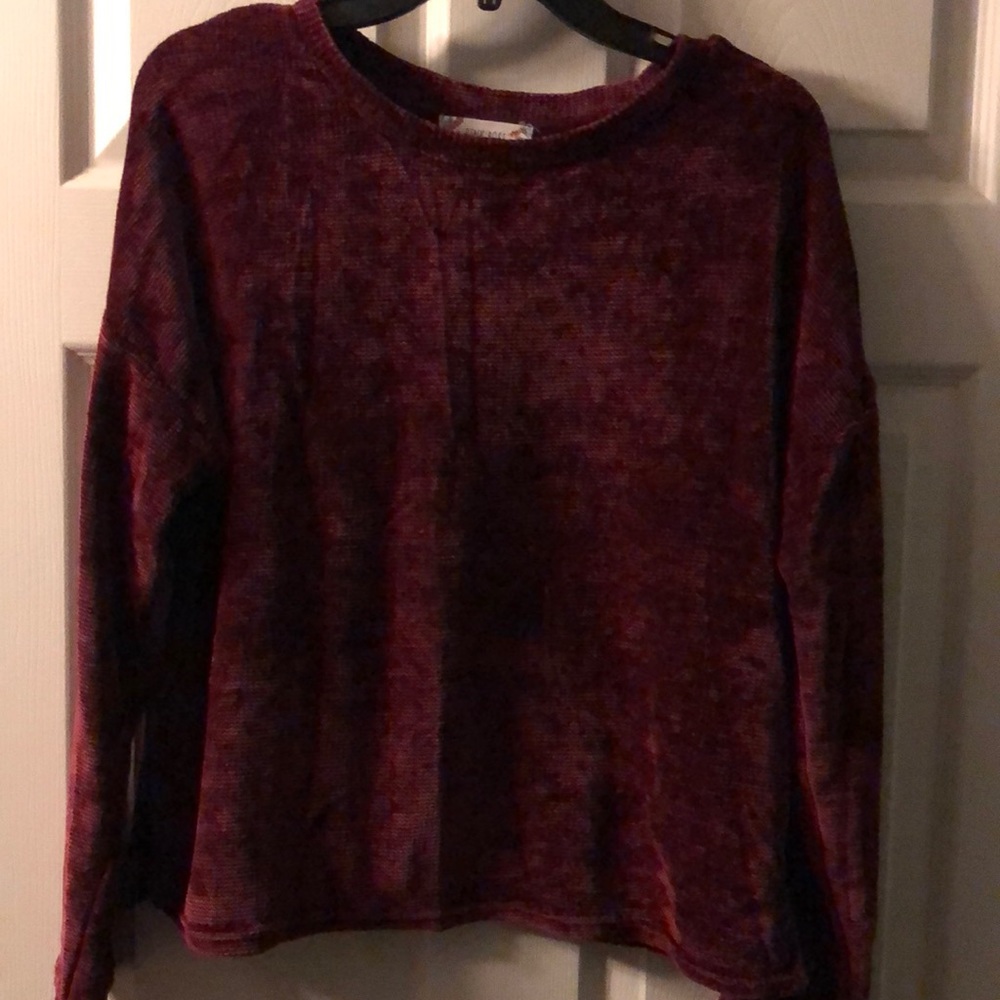 Cranberry Soft Velour 3 Button Shoulder Top